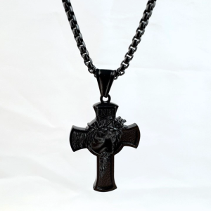 Cruz con Rostro de Jesucristo Negro